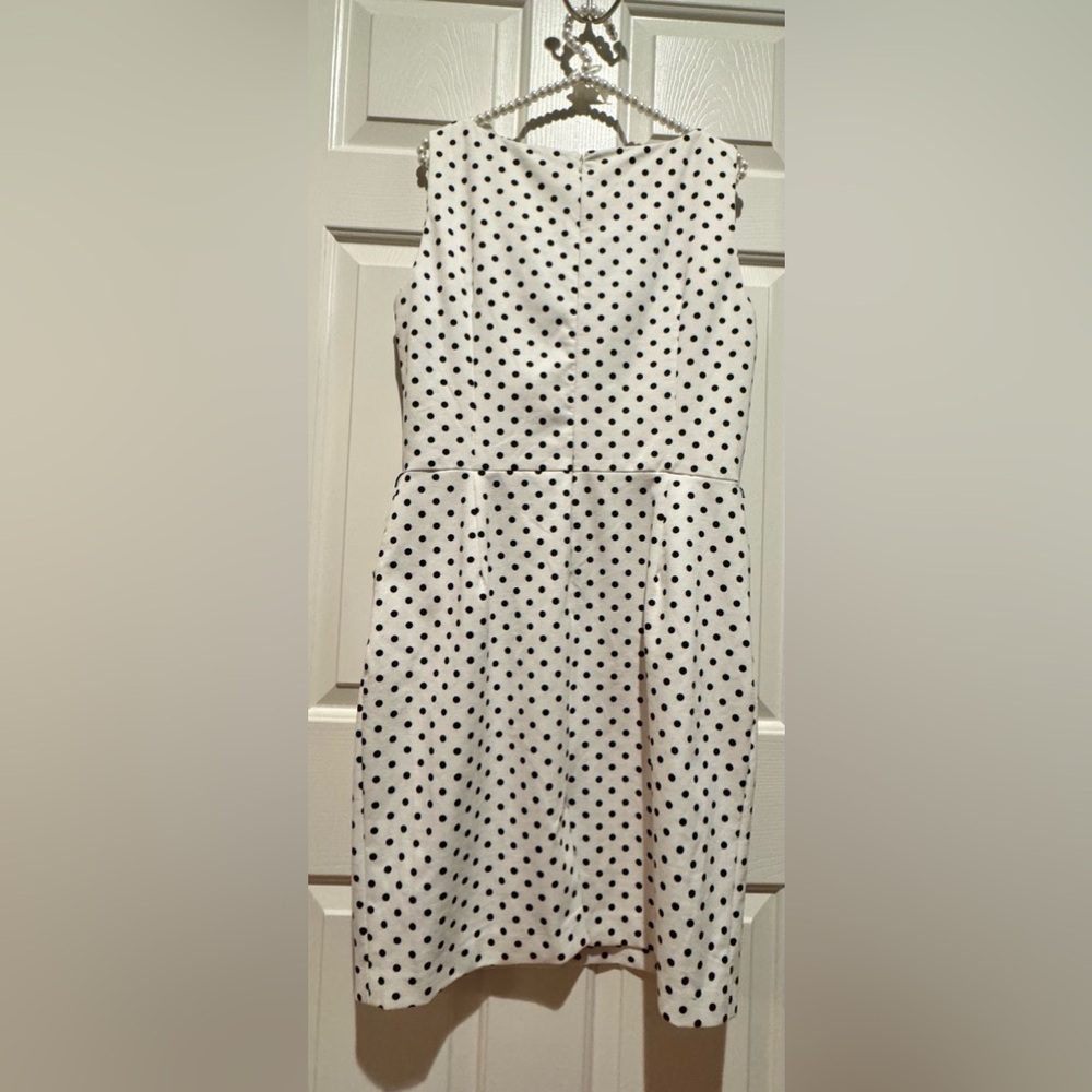 Dress - Chaps - white w/ black polka dots - size 14. Flattering. Pockets! Great - Picture 6 of 8